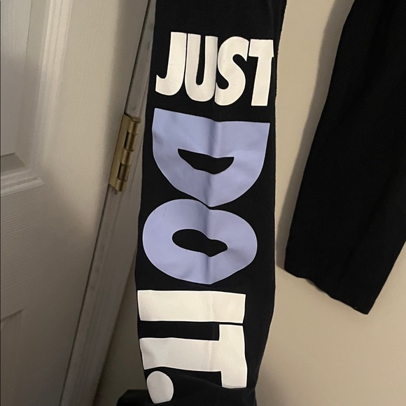 Nike Black Leggings with White and Blue Logo - Size L - Picture 4 of 6